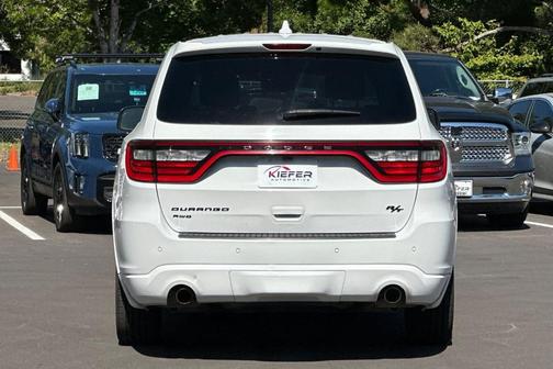 White Knuckle Clearcoat 2017 Dodge Durango R/T