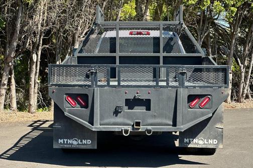 Summit White 2024 GMC Sierra 3500 SLE