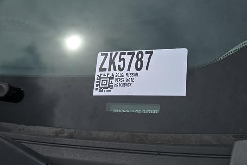 Black 2016 Nissan Versa Note SL