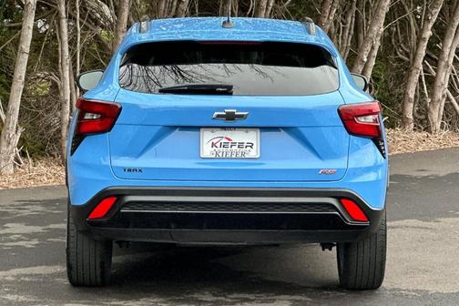 Fountain Blue 2024 Chevrolet Trax 2RS