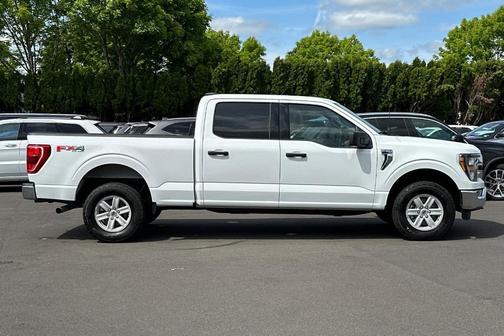 Oxford White 2023 Ford F-150 XLT