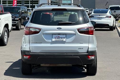 Silver Metallic 2018 Ford EcoSport SES
