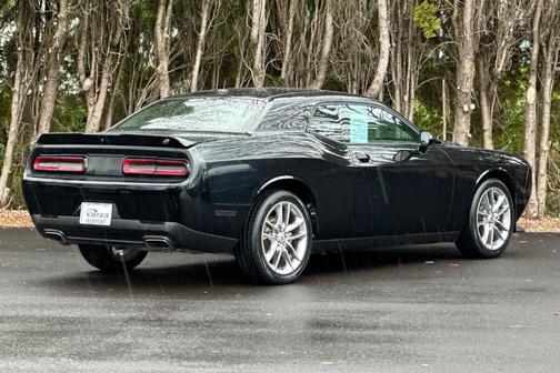 Pitch Black Clearcoat 2022 Dodge Challenger GT