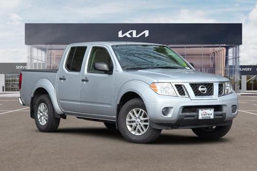 Brilliant Silver Metallic 2019 Nissan Frontier SV