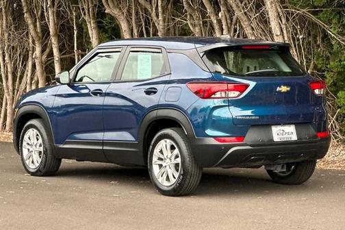 Pacific Blue Metallic 2021 Chevrolet Trailblazer LS