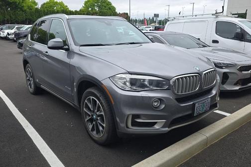 Space Gray Metallic 2017 BMW X5 xDrive35i