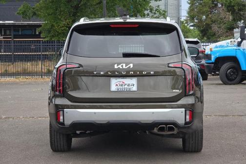 Dark Moss 2024 Kia Telluride EX