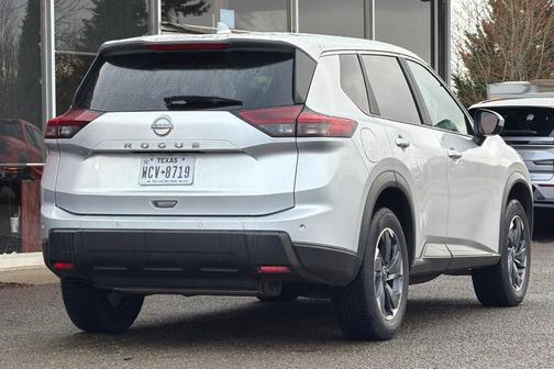 Brilliant Silver Metallic 2025 Nissan Rogue SV