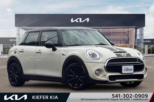 Pepper White 2016 MINI Hardtop Cooper S