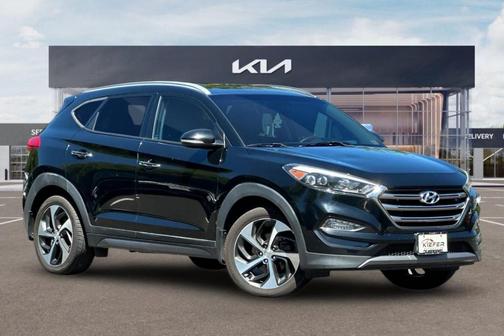 Black Noir Pearl 2016 Hyundai TUCSON Limited