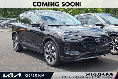 Agate Black Metallic 2024 Ford Escape Platinum