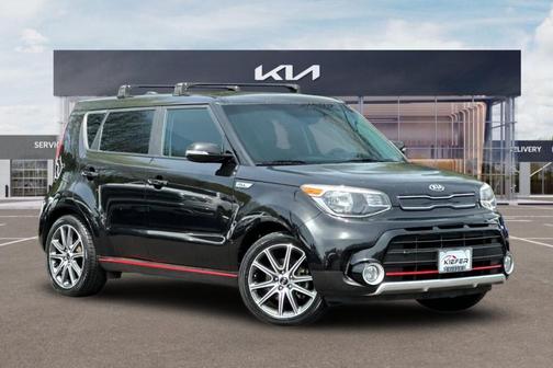 Shadow Black 2017 Kia Soul !