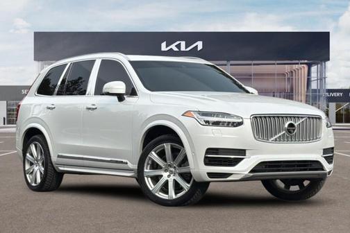 Crystal White Pearl 2017 Volvo XC90 Hybrid T8 Excellence