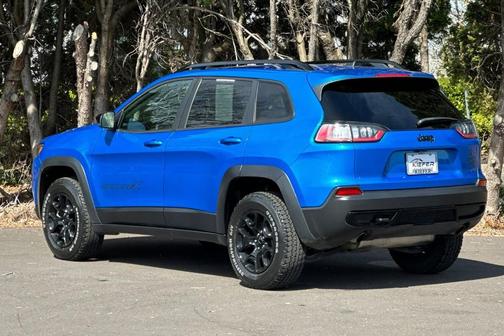 Hydro Blue Pearlcoat 2022 Jeep Cherokee X