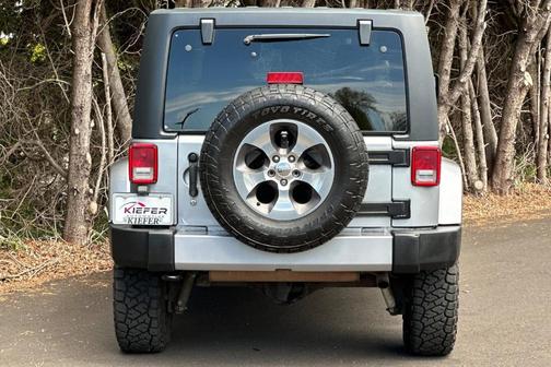 Billet Silver Metallic Clearcoat 2018 Jeep Wrangler JK Unlimited Sahara