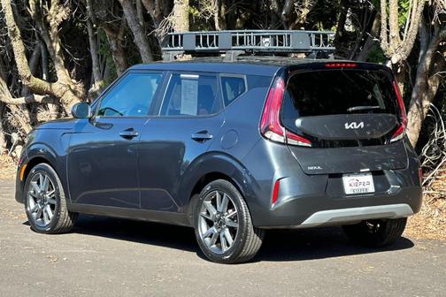 Gravity Gray 2024 Kia Soul EX
