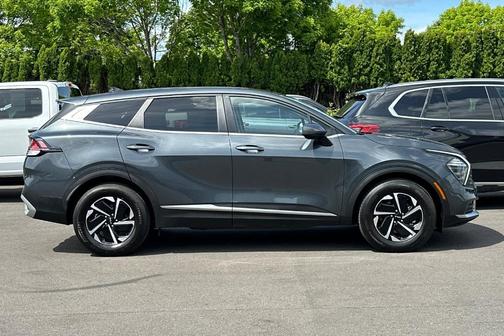 Gravity Gray 2025 Kia Sportage Hybrid LX