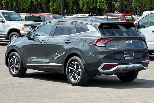 Gravity Gray 2025 Kia Sportage Hybrid LX