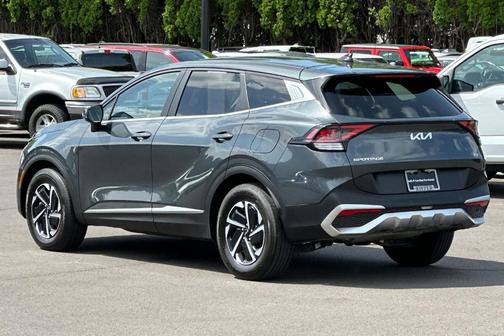 Gravity Gray 2025 Kia Sportage Hybrid LX