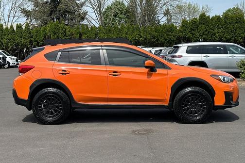 Sunshine Orange 2019 Subaru Crosstrek 2.0i Premium