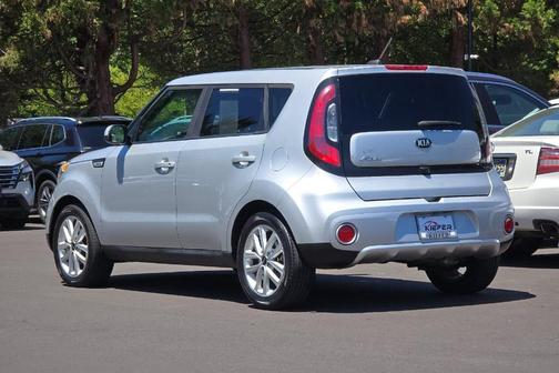 Bright Silver 2018 Kia Soul +