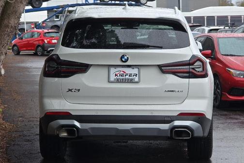 White 2024 BMW X3 xDrive30i