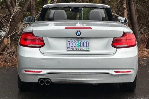 Glacier Silver Metallic 2018 BMW 230 i