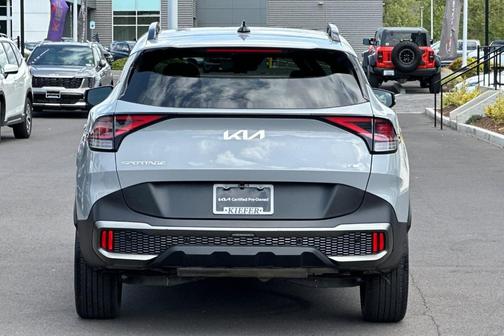 Wolf Gray 2024 Kia Sportage X-Line