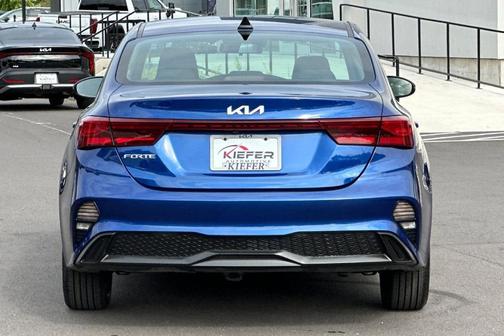 Deep Sea Blue 2024 Kia Forte LXS