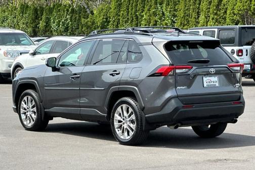 Magnetic Gray Metallic 2021 Toyota RAV4 XLE Premium