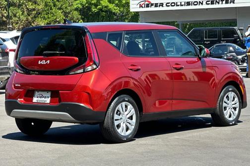 Mars Orange 2025 Kia Soul LX