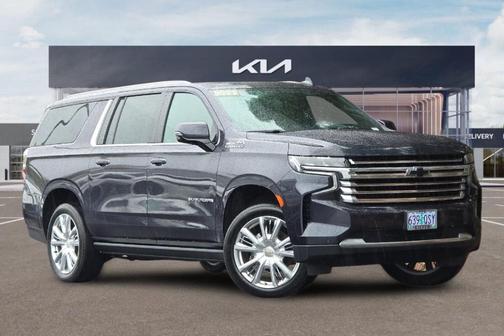 Dark Ash Metallic 2022 Chevrolet Suburban High Country