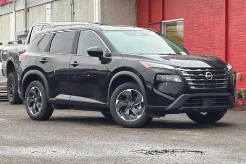 Super Black 2025 Nissan Rogue SV