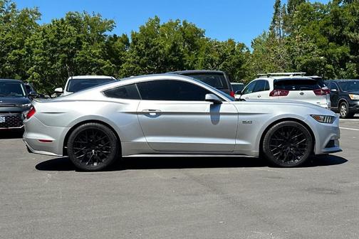 Ingot Silver 2016 Ford Mustang GT Premium
