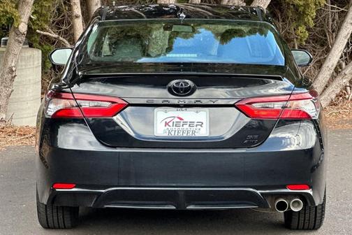 Midnight Black Metallic 2024 Toyota Camry SE