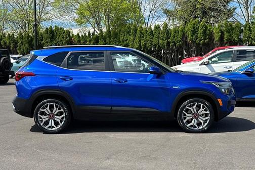 Neptune Blue 2021 Kia Seltos S