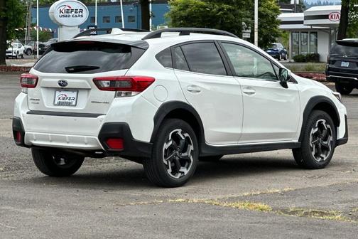 Crystal White Pearl 2021 Subaru Crosstrek Limited