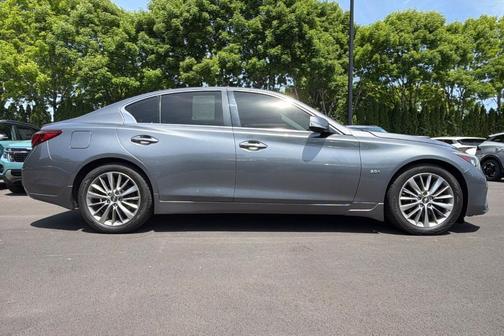 Graphite Shadow 2018 INFINITI Q50 3.0t LUXE