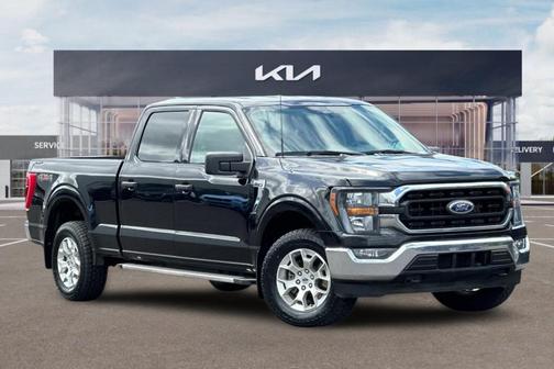 Agate Black Metallic 2023 Ford F-150 XLT