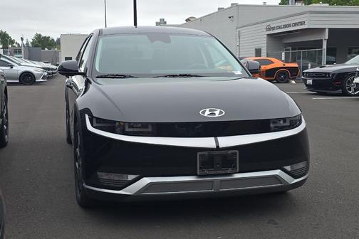 Black 2024 Hyundai IONIQ 5 SEL