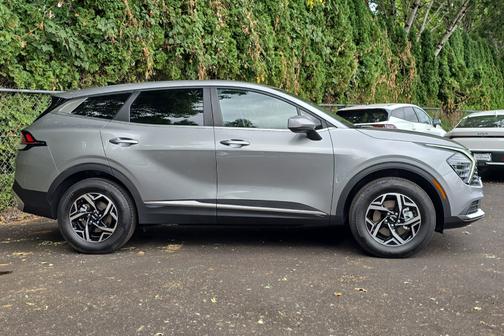 2025 Kia Sportage LX
