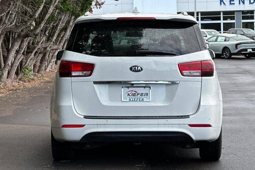 Clear White 2016 Kia Sedona LX
