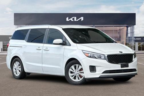 Clear White 2016 Kia Sedona LX