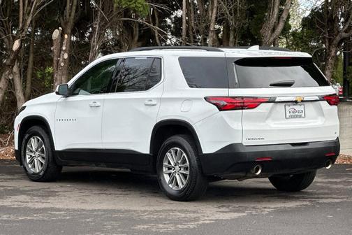 Summit White 2023 Chevrolet Traverse LT Leather
