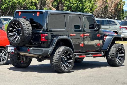 Black Clearcoat 2021 Jeep Wrangler Unlimited Rubicon