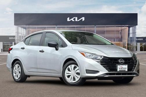Brilliant Silver Metallic 2023 Nissan Versa S