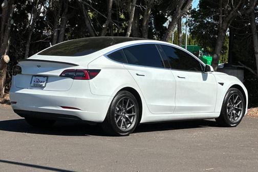 2020 Tesla Model 3 Standard