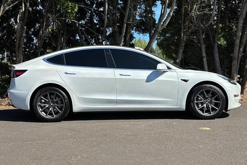 Pearl White Multi 2020 Tesla Model 3 Standard