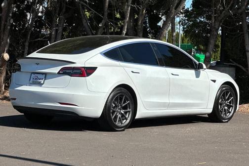 Pearl White Multi 2020 Tesla Model 3 Standard