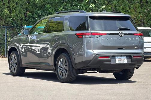 Gun Metallic 2025 Nissan Pathfinder SV